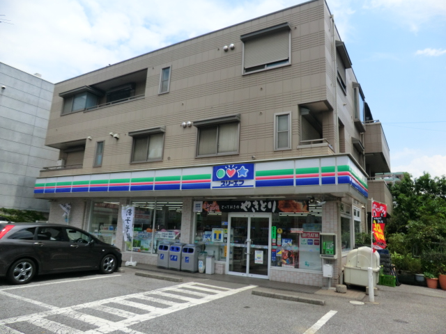 Convenience store. Three F Narashino Okubo store up (convenience store) 70m