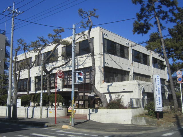 library. 1046m to Narashino Municipal Higashinarashino Library (Library)