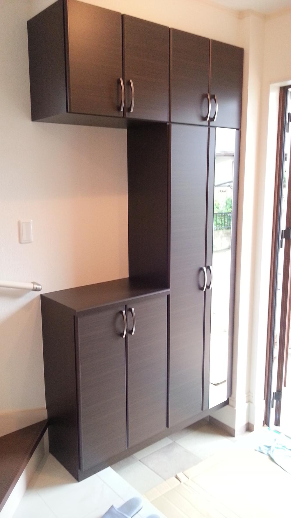 Receipt. But it is useful to have a mirror ~