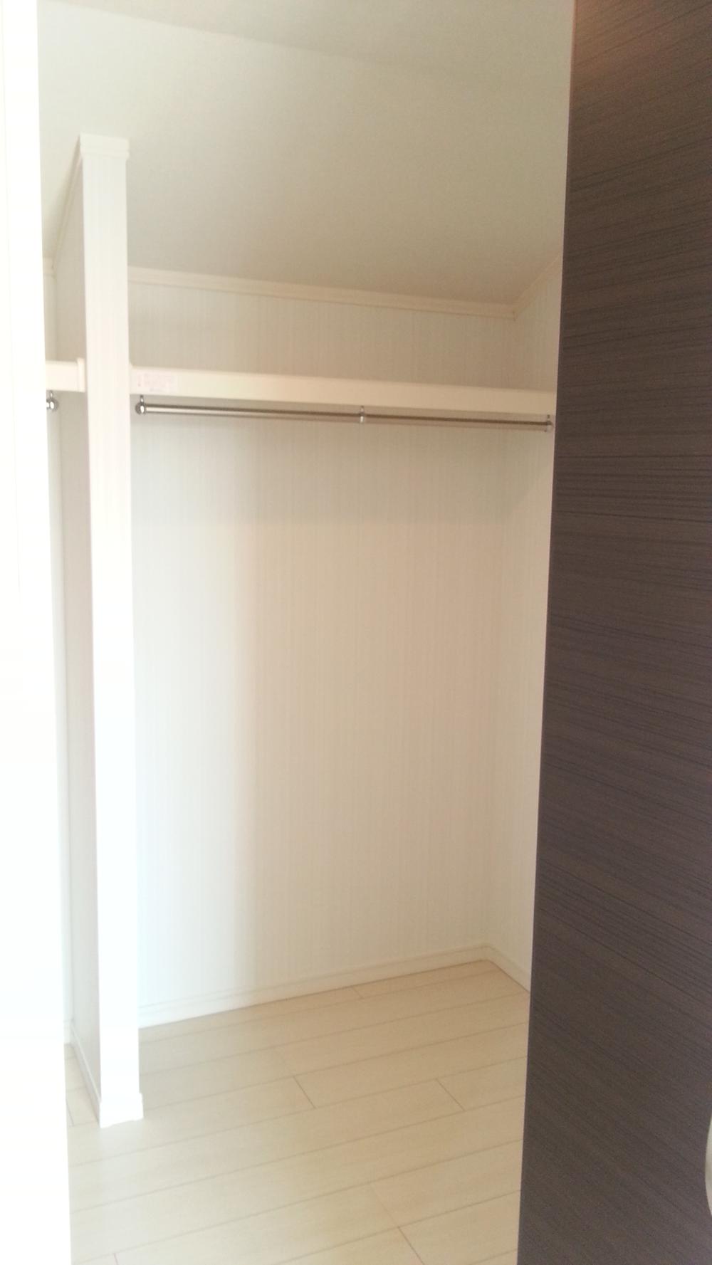 Receipt. Walk-in closet in the master bedroom