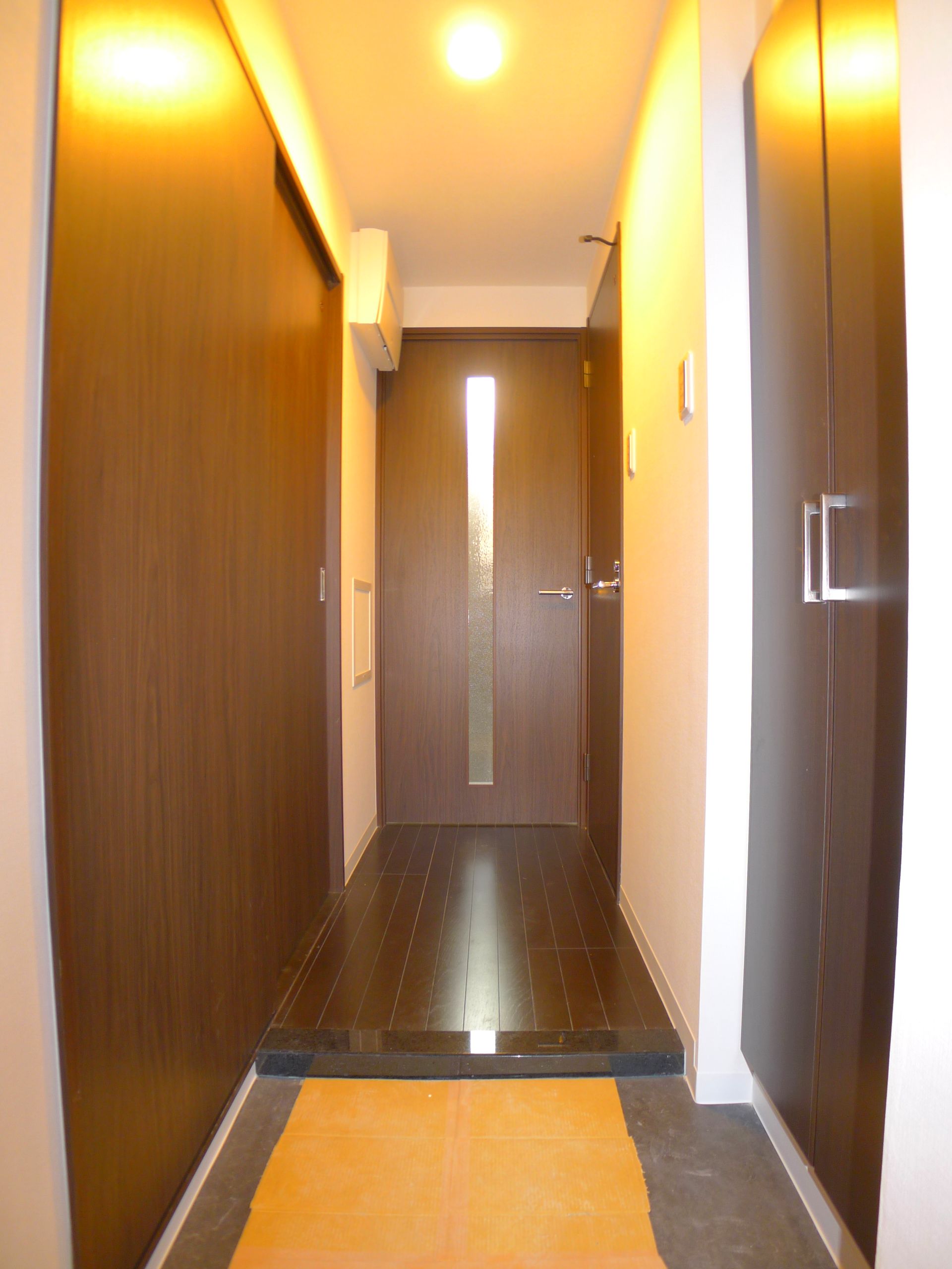 Entrance. ☆ The same type model room photo ☆