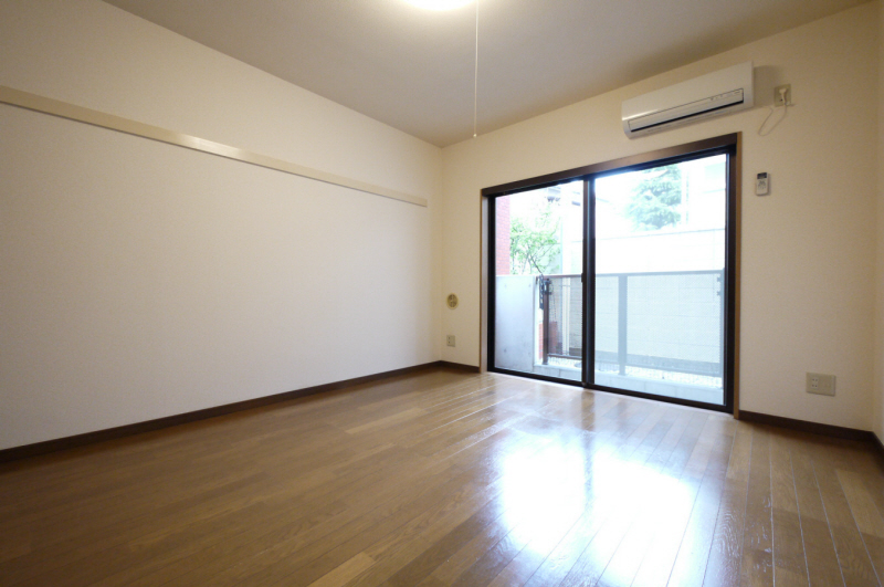 Living and room. It is a quiet residential area