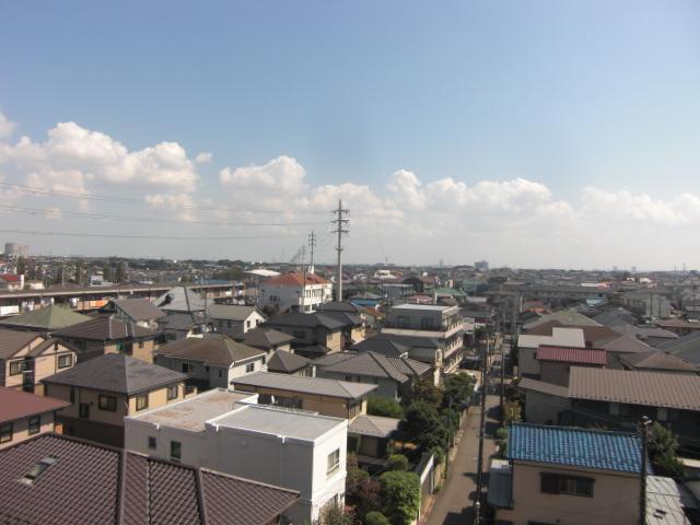 View photos from the dwelling unit. View from local (September 2013) Shooting