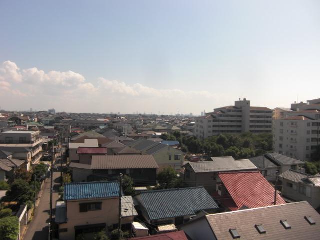 View photos from the dwelling unit. View from local (September 2013) Shooting