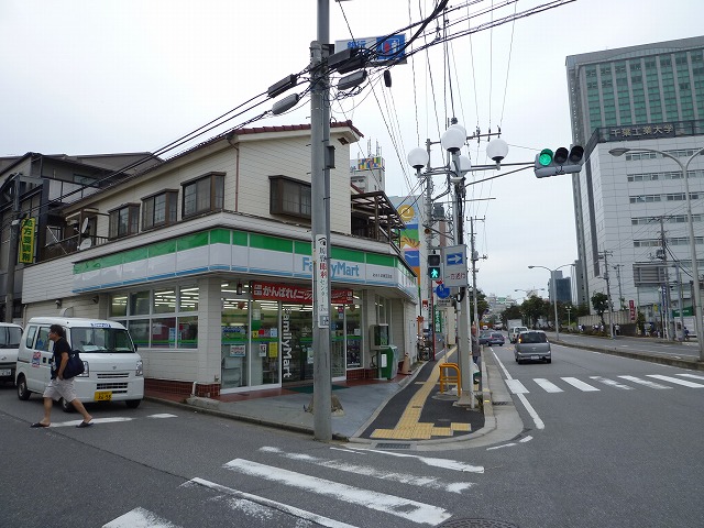Convenience store. 137m to FamilyMart Okubo Tsudanuma store (convenience store)