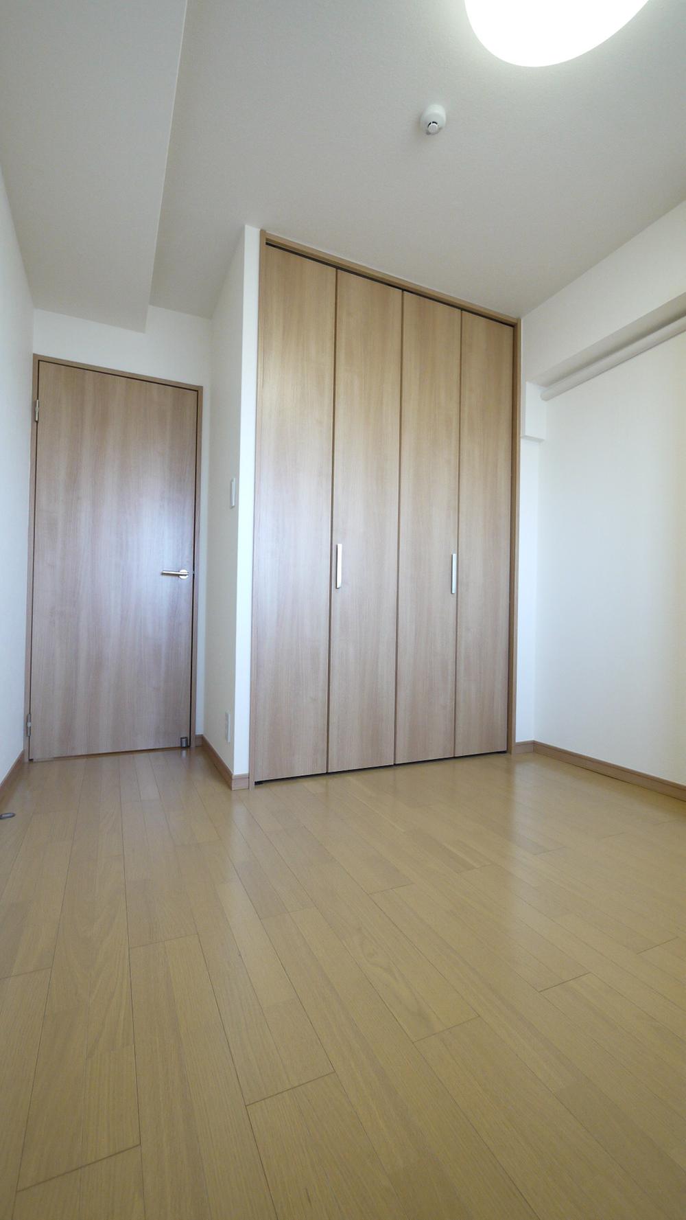 Other introspection. Re-covered already to all rooms flooring ※ Indoor (September 2013) Shooting