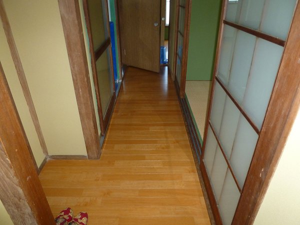 Other room space. Corridor