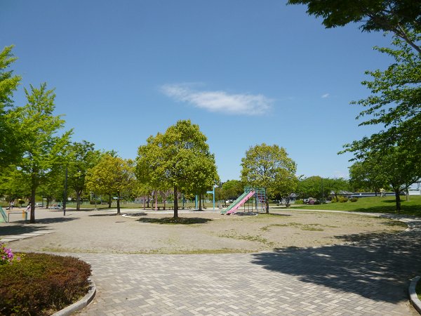 park. 300m to Asama park (park)