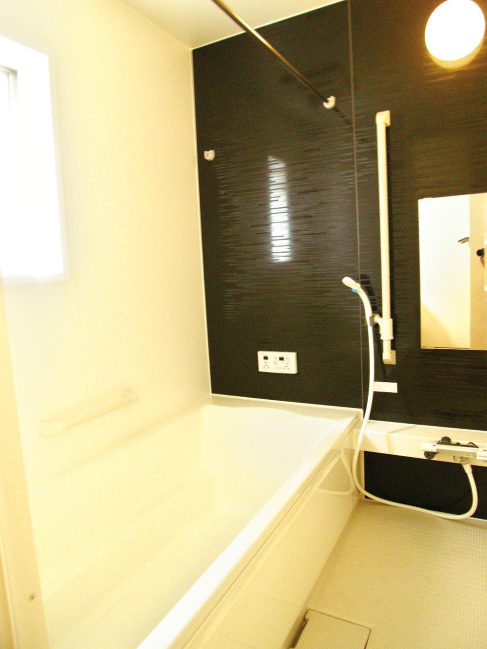 Same specifications photo (bathroom). Same specifications