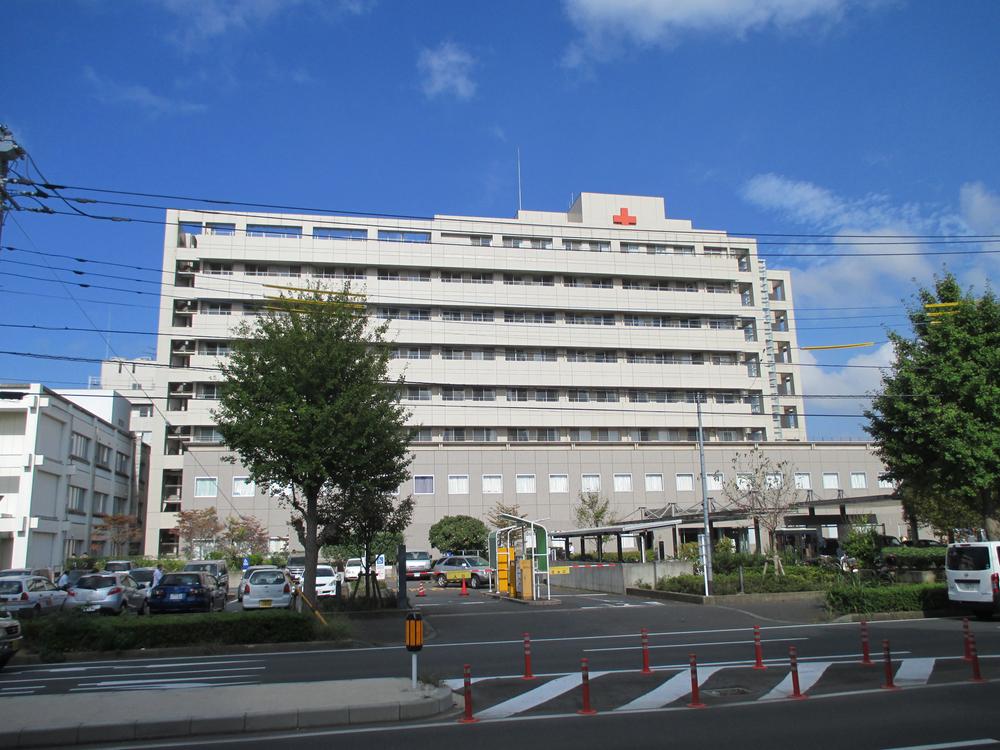 Hospital. It is safe because there is a general hospital near the 1500m to Narita Red Cross hospital.