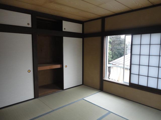 Non-living room.  ◆ Is on the second floor of a Japanese-style room there is a large closet.