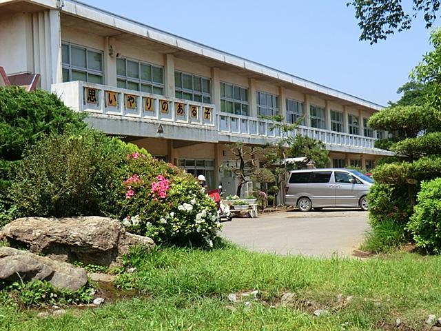 Primary school. 1400m to Noda City Miyazaki Elementary School