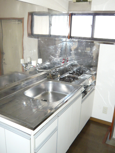 Kitchen. 2011 116, Room shooting