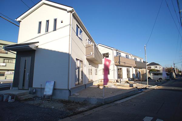 Local photos, including front road