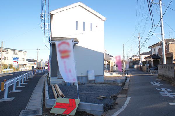 Local photos, including front road