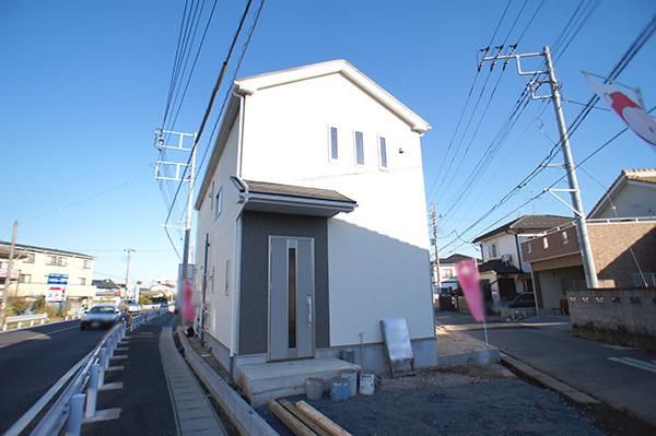 Local photos, including front road