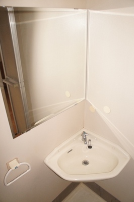 Washroom. Washroom