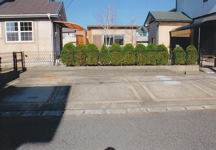 Parking lot. Spacious parking lot three space