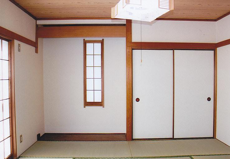 Other introspection. Alcove with a Japanese-style