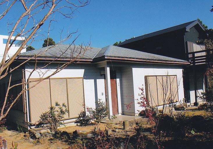 Local appearance photo. Appearance from the southwest side