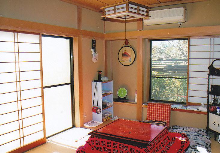 Other introspection. Bright Japanese-style room in the southwest angle room