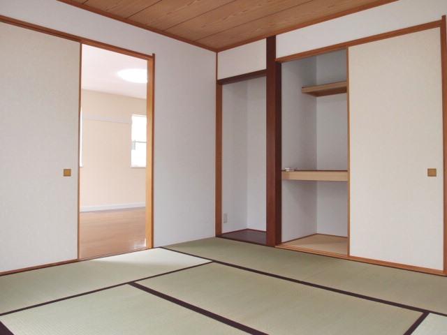 Non-living room. Japanese style room