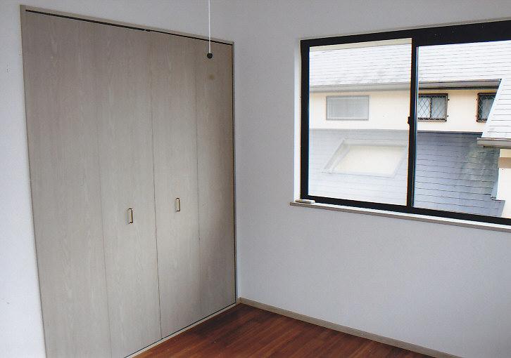 Other introspection. Storage lot with a closet