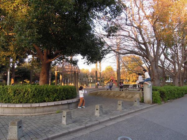 Other Environmental Photo. Otherwise, it is 200m close to the park until the Environmental Photo.