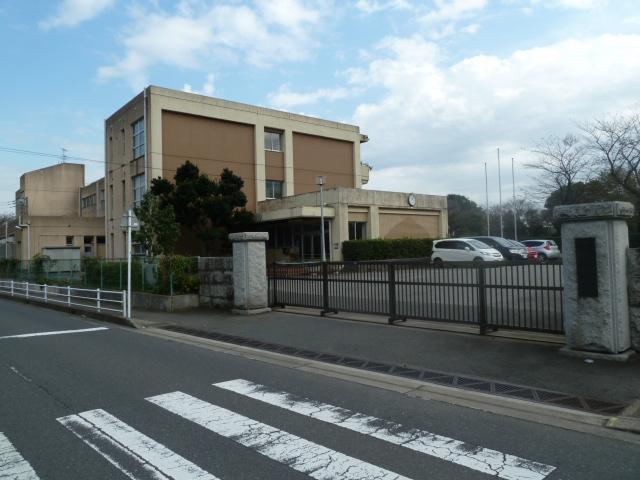 Primary school. 1480m to Chiyoda elementary school