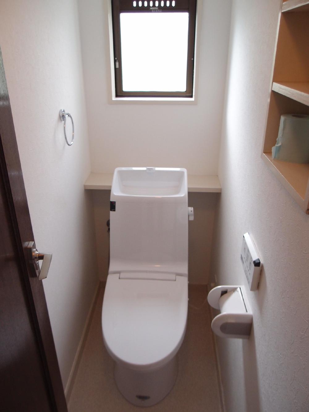 Toilet. Indoor (September 2012) shooting