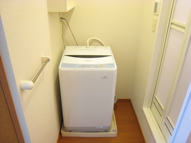 Other Equipment. With washing machine