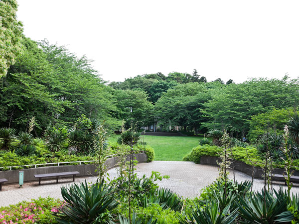 Surrounding environment. Shizu Minami Park (about 555m, 7-minute walk)