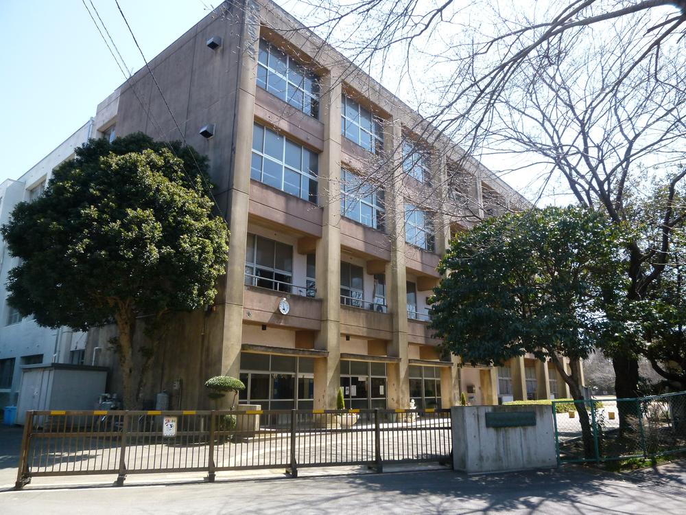 Primary school. Shizu Minami to elementary school 400m