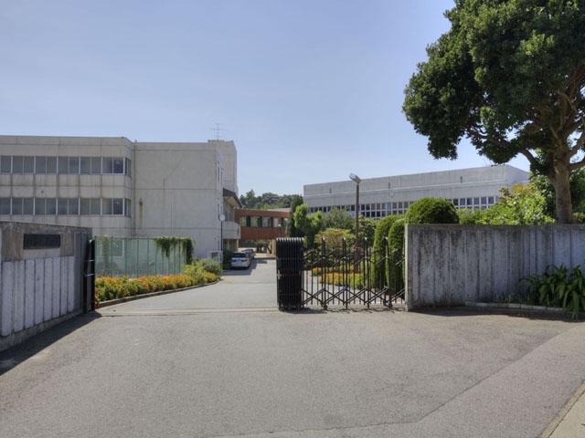 Junior high school. Nishishizu 480m until junior high school