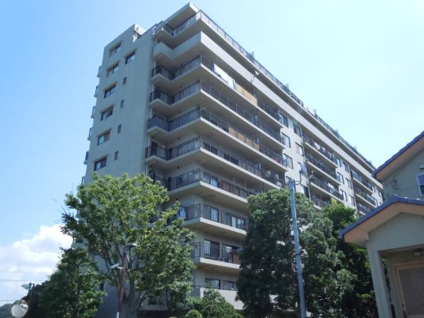 Local appearance photo. There is no building in front, 11-storey apartment!