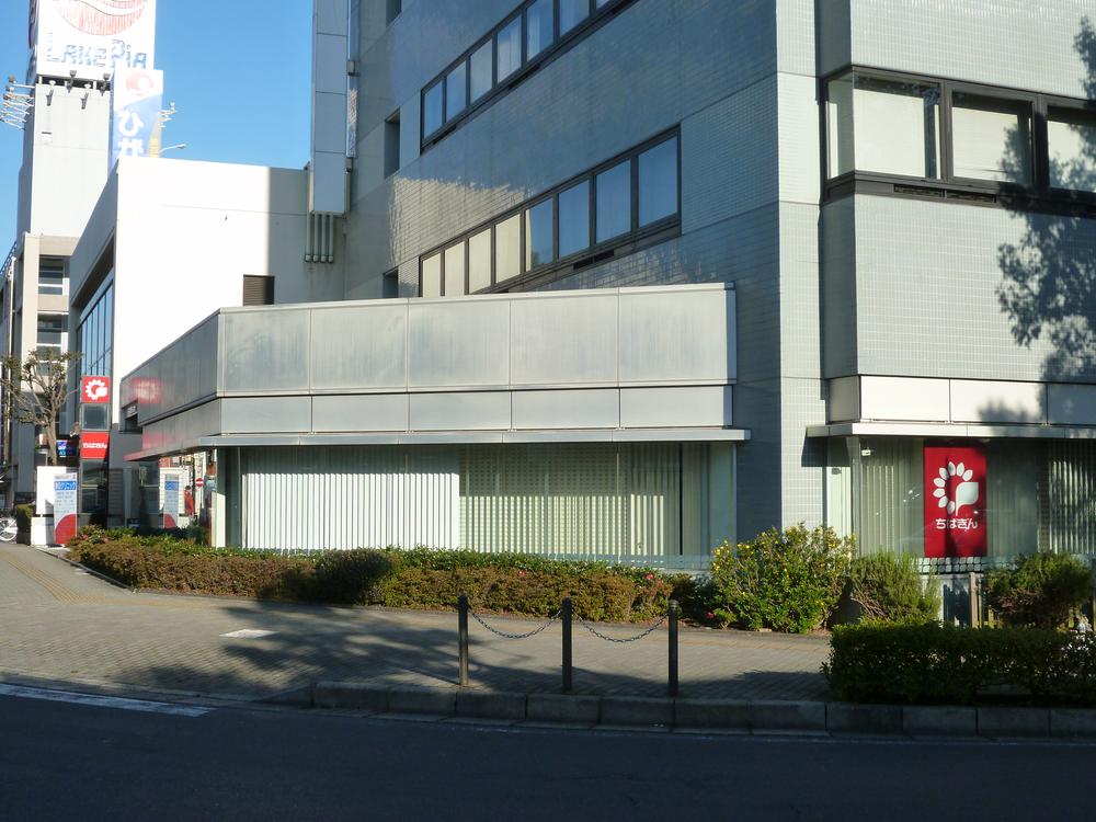Primary school. 873m until Sakura Tatsuma field stand elementary school