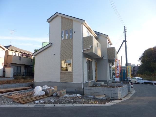 Local appearance photo. Local (11 May 2013) Shooting 1 Building