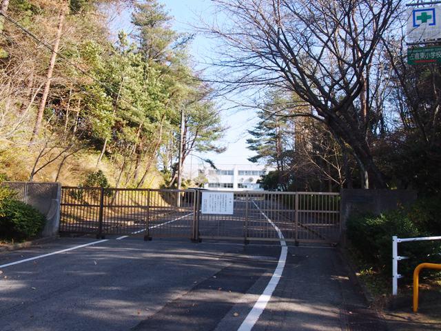 Primary school. Sakurahigashi until elementary school 1100m