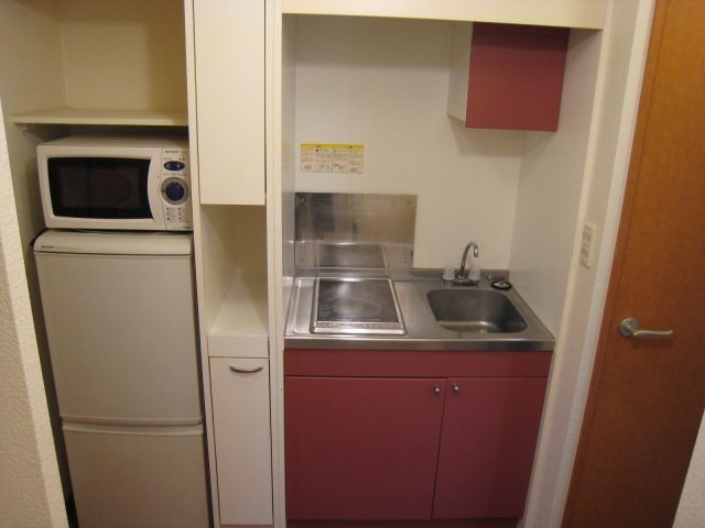 Kitchen. refrigerator ・ Microwave