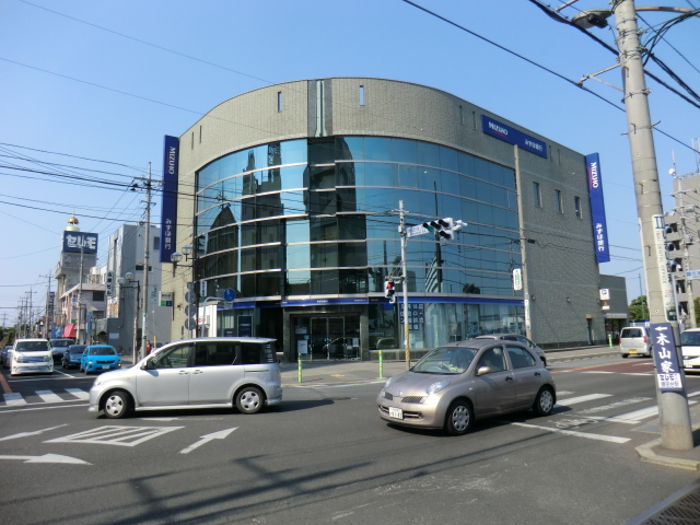 Bank. Mizuho 826m to Bank Katsutadai Branch (Bank)