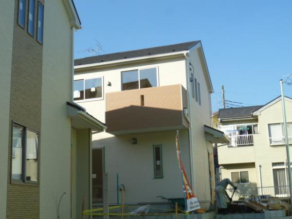 Local appearance photo