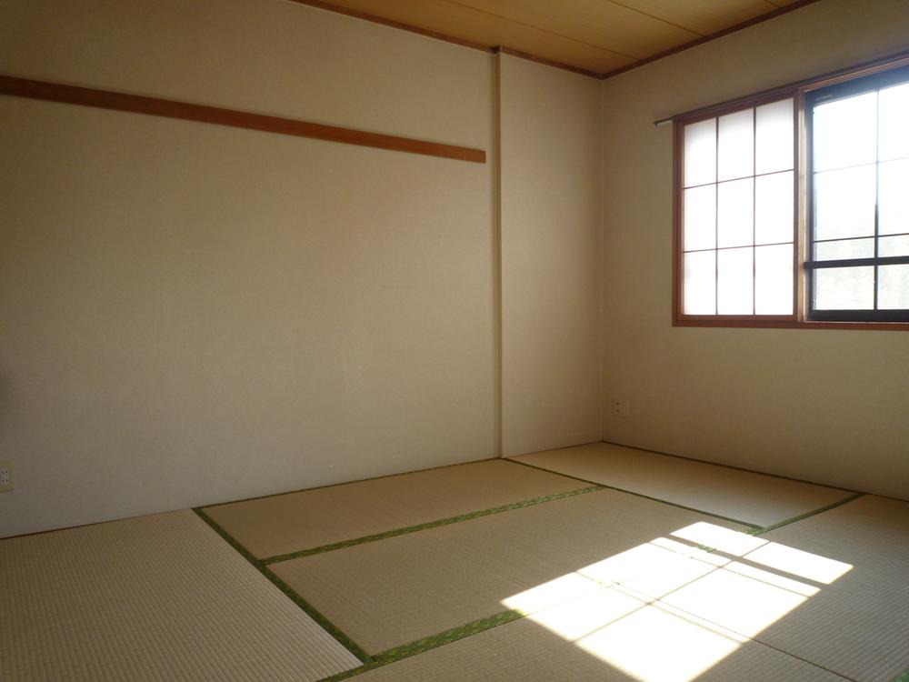 Non-living room.  ☆ Tatami mat sort already ☆