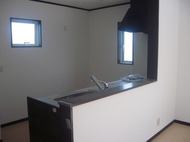 Kitchen. Indoor (April 2013) Shooting