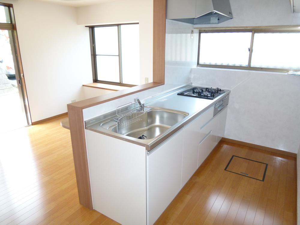 Kitchen.  ☆ System kitchen had made ☆
