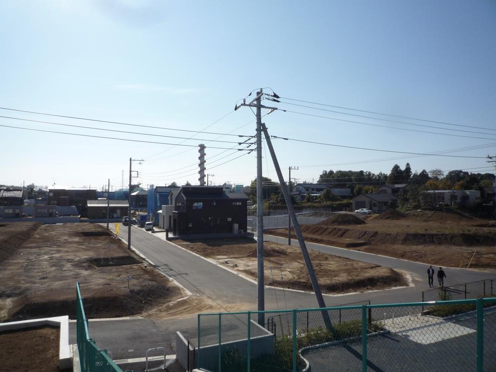 Local appearance photo. Local (11 May 2015) Shooting. Total partition the total number of 120 large subdivision of compartment.