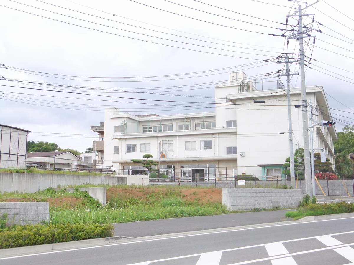 Primary school. 463m until Sakura Municipal Ino elementary school (elementary school)