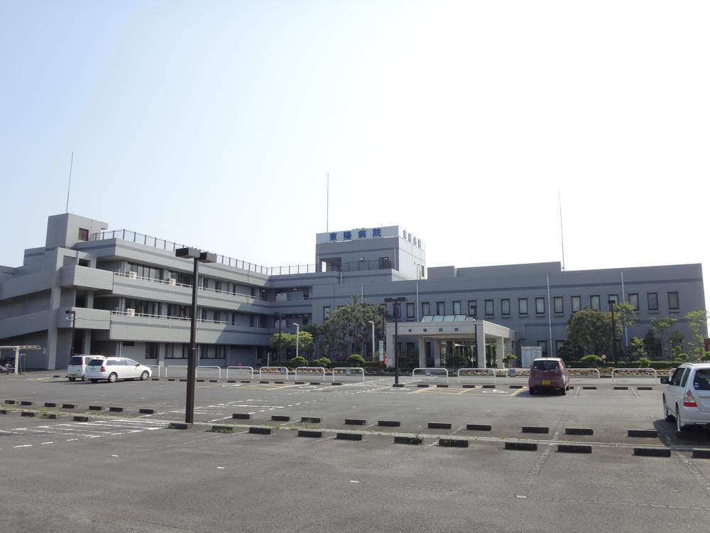 Hospital. Toyo is 872m nearby medical facilities to the hospital.