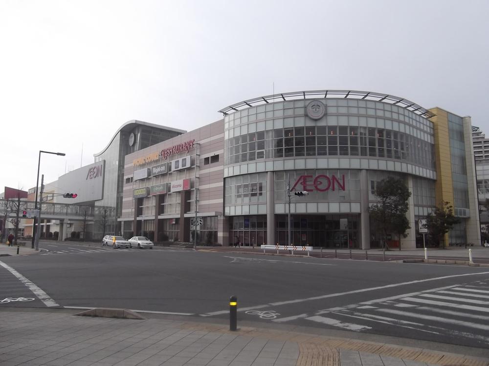 Supermarket. 1650m shopping convenient ion Mall until ion Chiba New Town shop! Let's look forward to the movie or the like in a shopping weekend!