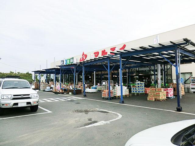 Supermarket. 1400m to the fresh market Maruei Shirai shop