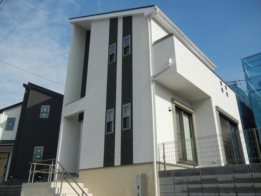 Building plan example (exterior photos). Building plan example (appearance) Building price 15,750,000 yen